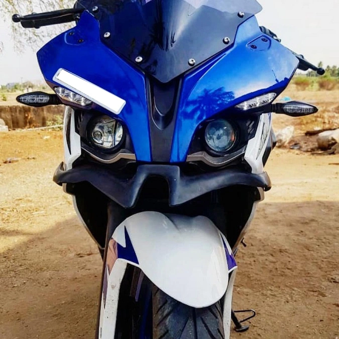 pulsar rs 200 front